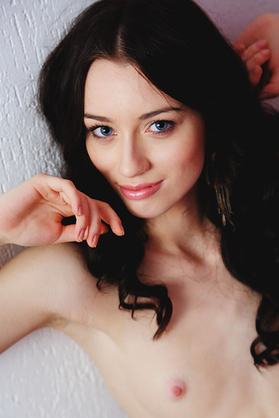 Velvet - Zsanett Tormay 03