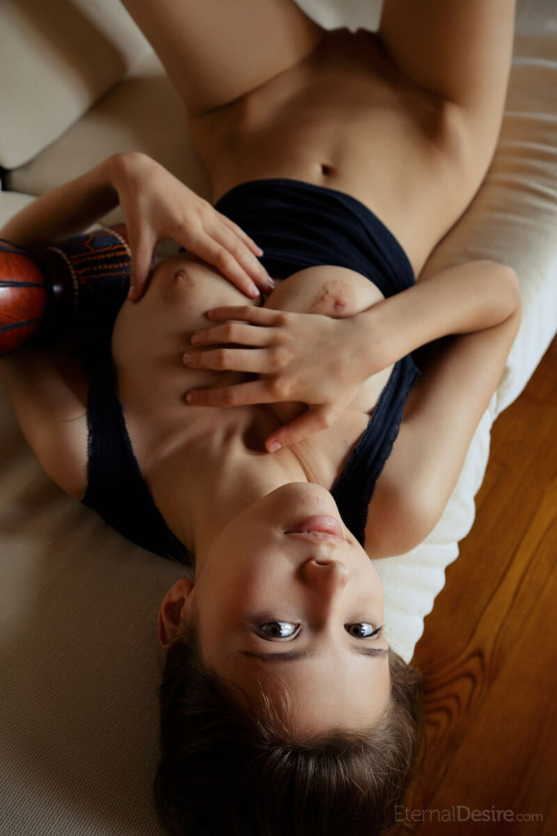 Mila Primera Nude Gallery By Arkisi Featuring 07 683 1024