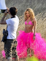 Shakira Exposing Herself 01