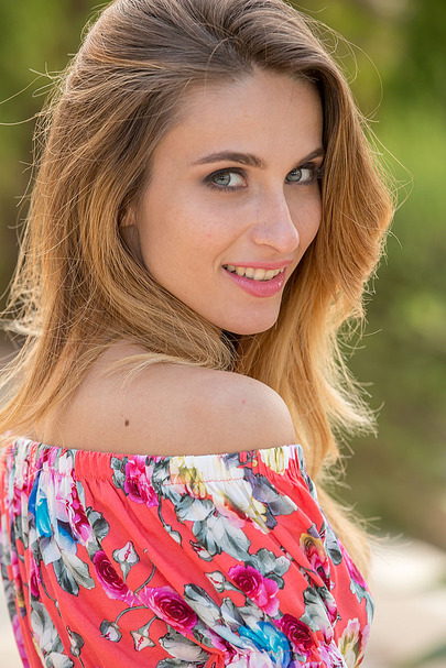 Rena - Travel With Me 00