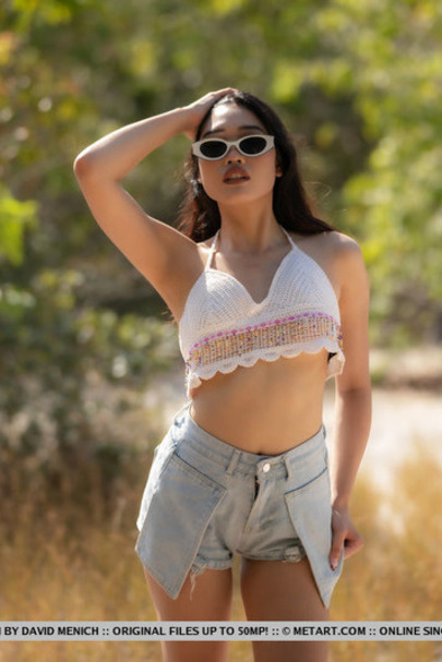 Serene Seaside Seduction 00