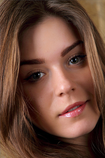 Raisa in Teasing Temptations 06