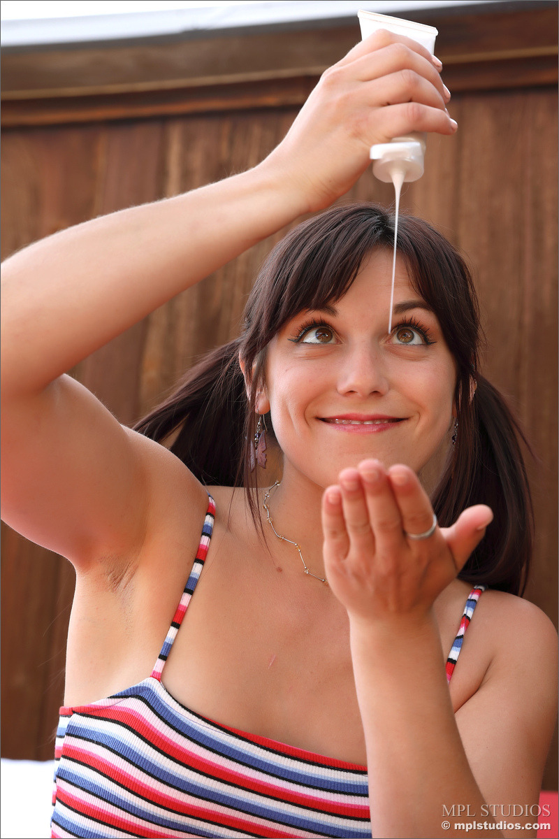 Elena Generi - Summer Vibes 03 800 1200