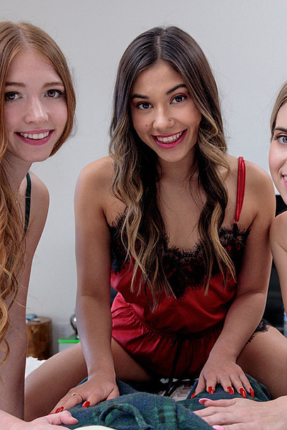 Stepsister Christmas Orgy Collection 08