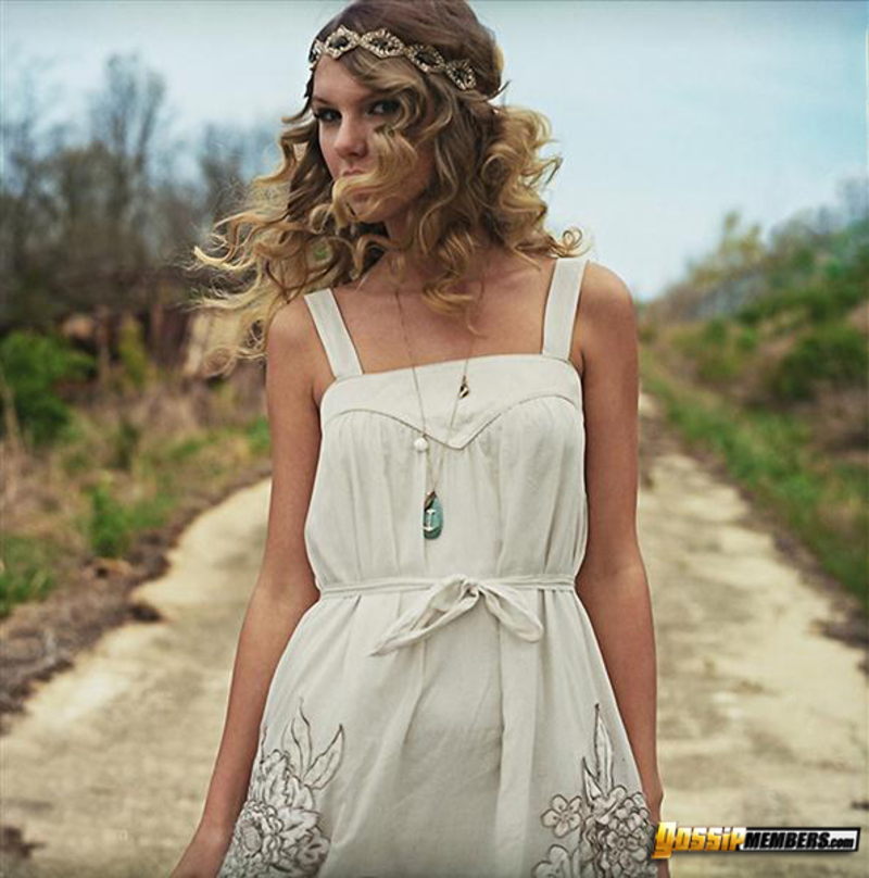 Taylor Swift 12 800x808