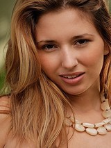 Shay Laren 01