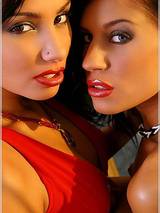 Aneta Keys & Zoe Saint 12