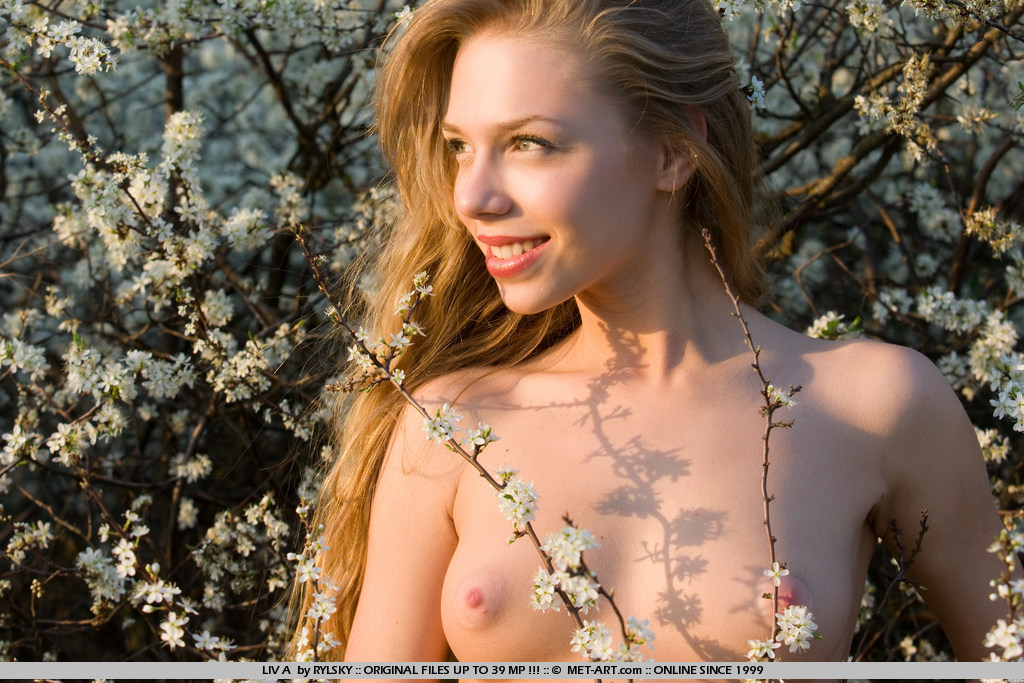 Flowering - Sexy Girl 11 