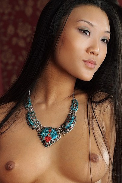 Mariko 12