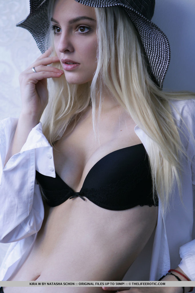 Kira W - Sheer White 09