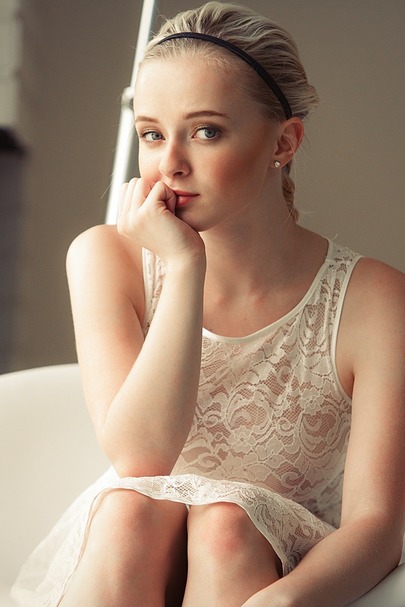 Ellie Jane 01