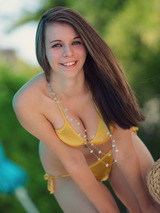 Teen Penny In Gold 03