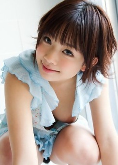 Natural beauty - Mana Sakura