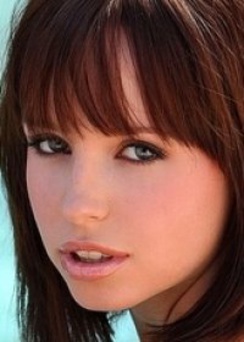 Hayden Winters does not see any need to stay in her bikini