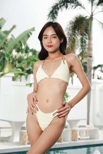 Introducing Rose Sarinz's Charm 01